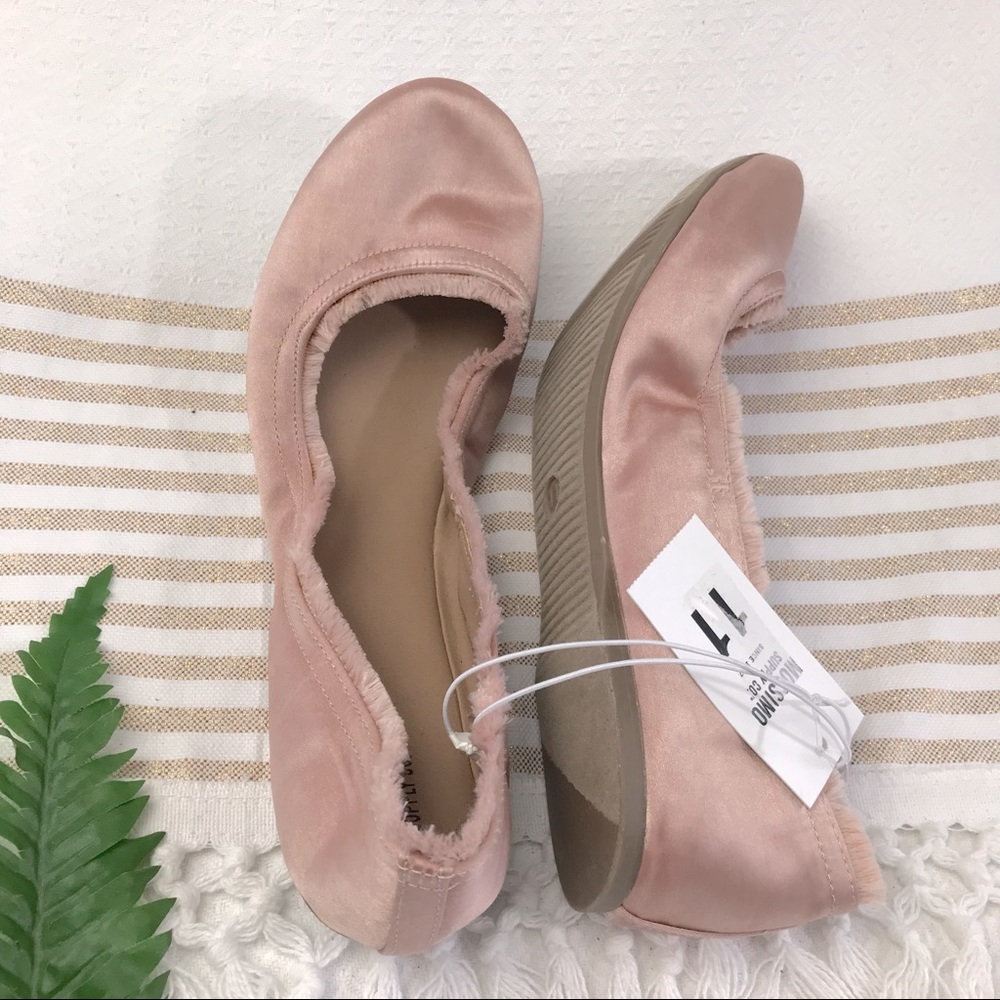 New Mossimo Soft Pink Ballet Flats with frayed edging